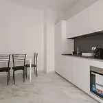 Luxury Spacious In The Heart Of Apartamento Como