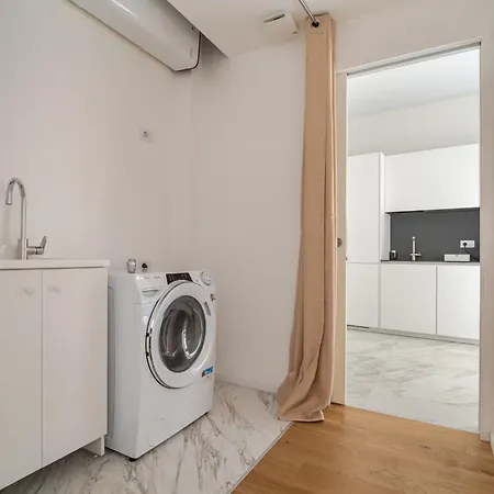 Apartment Luxury Spacious In The Heart Of Como