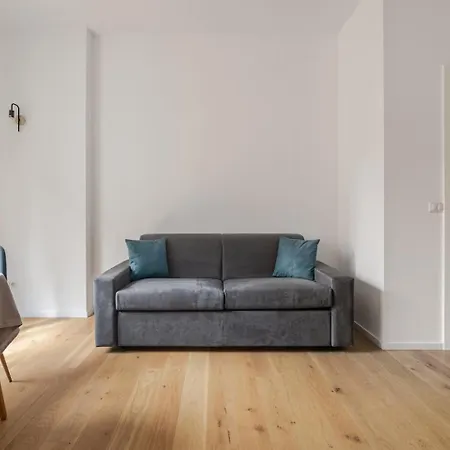 아파트 Luxury Spacious In The Heart Of