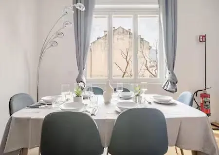 Luxury Spacious In The Heart Of 科莫