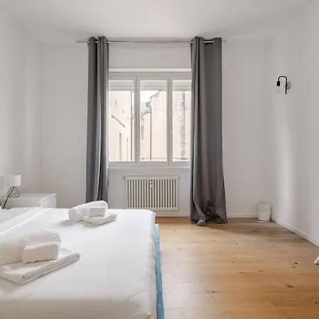 Luxury Spacious In The Heart Of * Комо