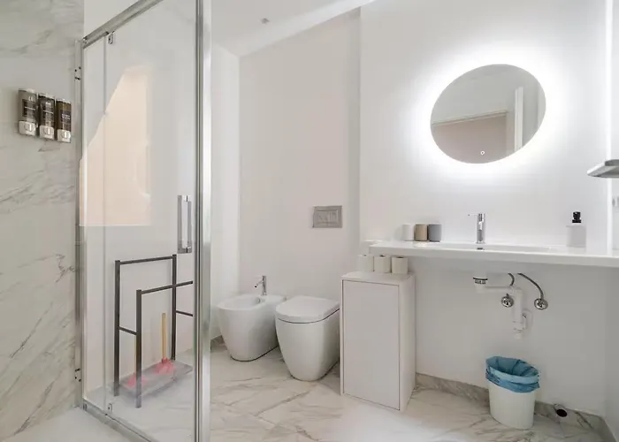 Luxury Spacious In The Heart Of * קומו