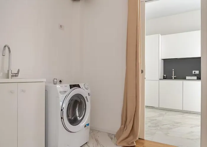 아파트 Luxury Spacious In The Heart Of 코모