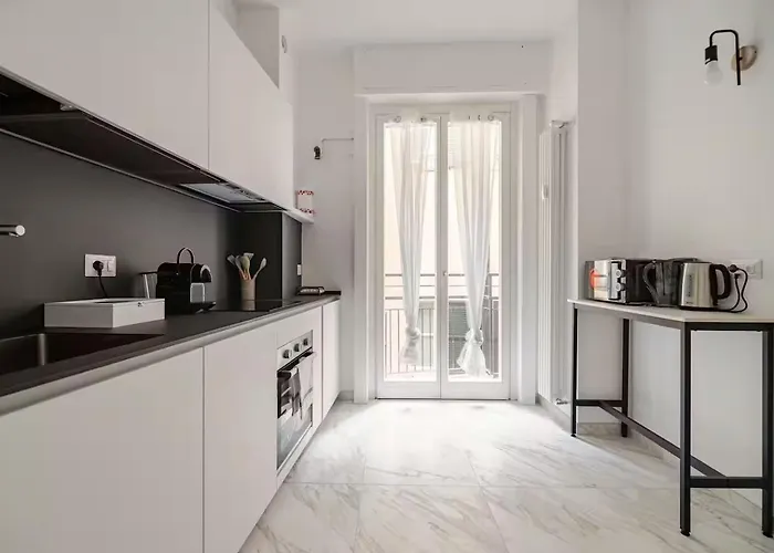 아파트 Luxury Spacious In The Heart Of